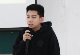 新媒体学院教师党支部召开深入贯彻中央八项规定精 神教育专题学习会